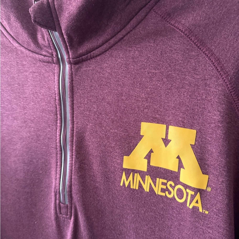 University of Minnesota MN Golden Gophers 2XL 18W/20W - Picture 2 of 5